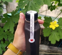 Thu Hút Khách Hàng Bằng Tem Nhãn Chai Nhựa So Cute